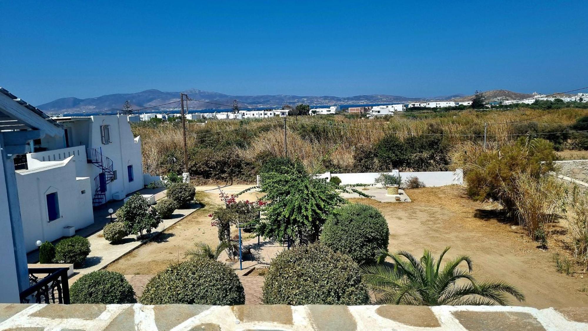 Sophi'S L Studios & Apartments Agia Anna  Exterior foto
