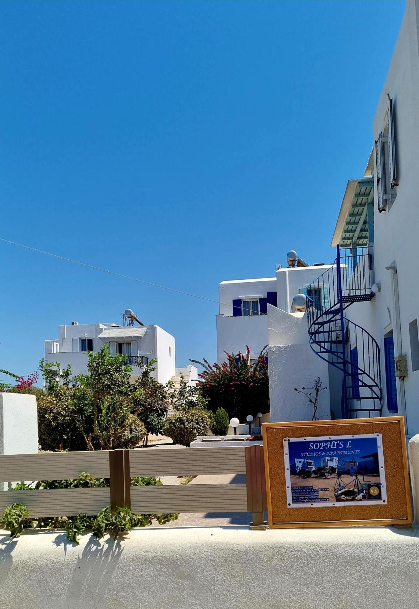 Sophi'S L Studios & Apartments Agia Anna  Exterior foto
