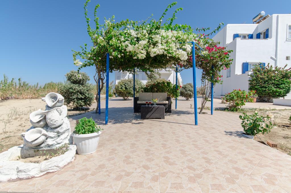 Sophi'S L Studios & Apartments Agia Anna  Exterior foto